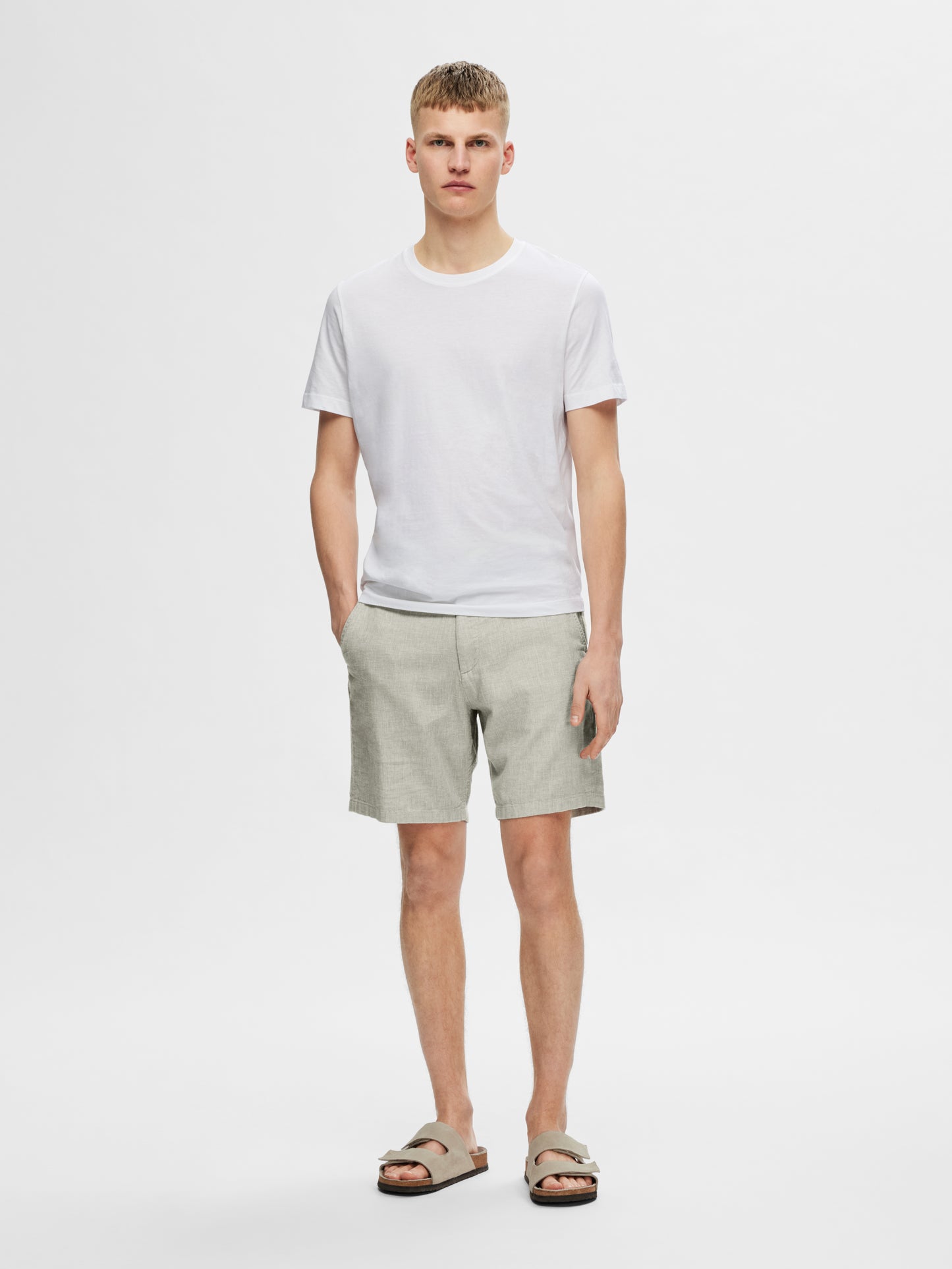 Regular-Brody Linen Shorts NOOS