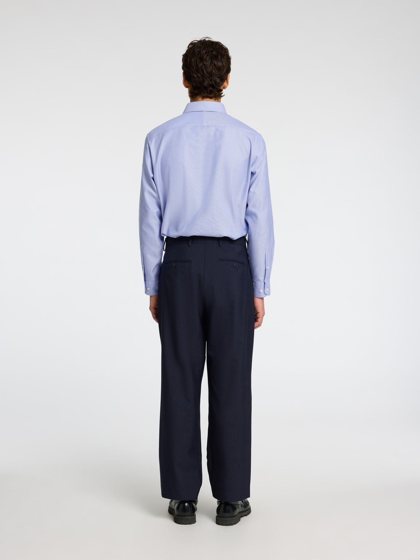 Camisa Slim Fit Hombre – Algodón Oxford, Elegante y Versátil