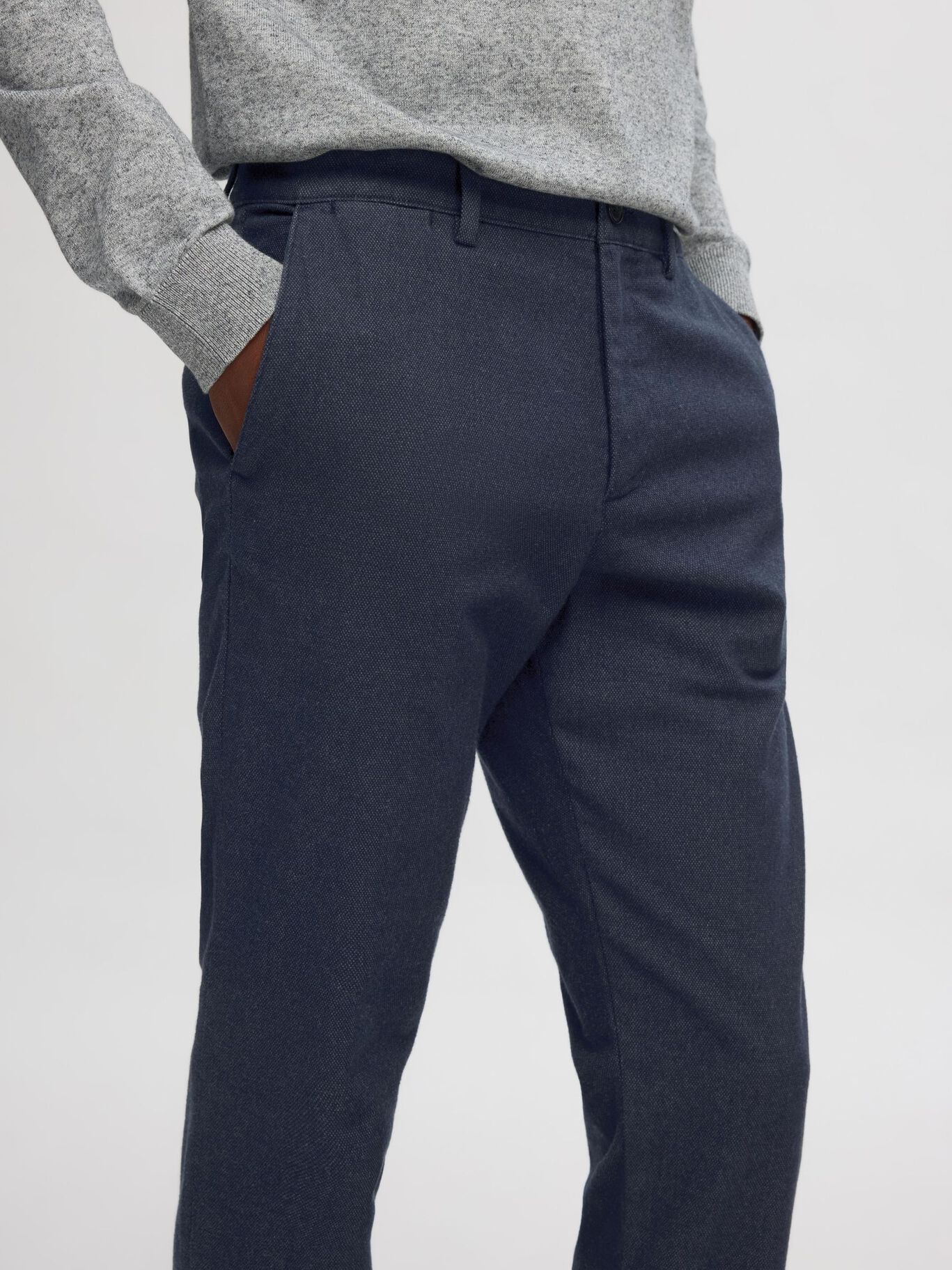 Pantalón Slim Fit