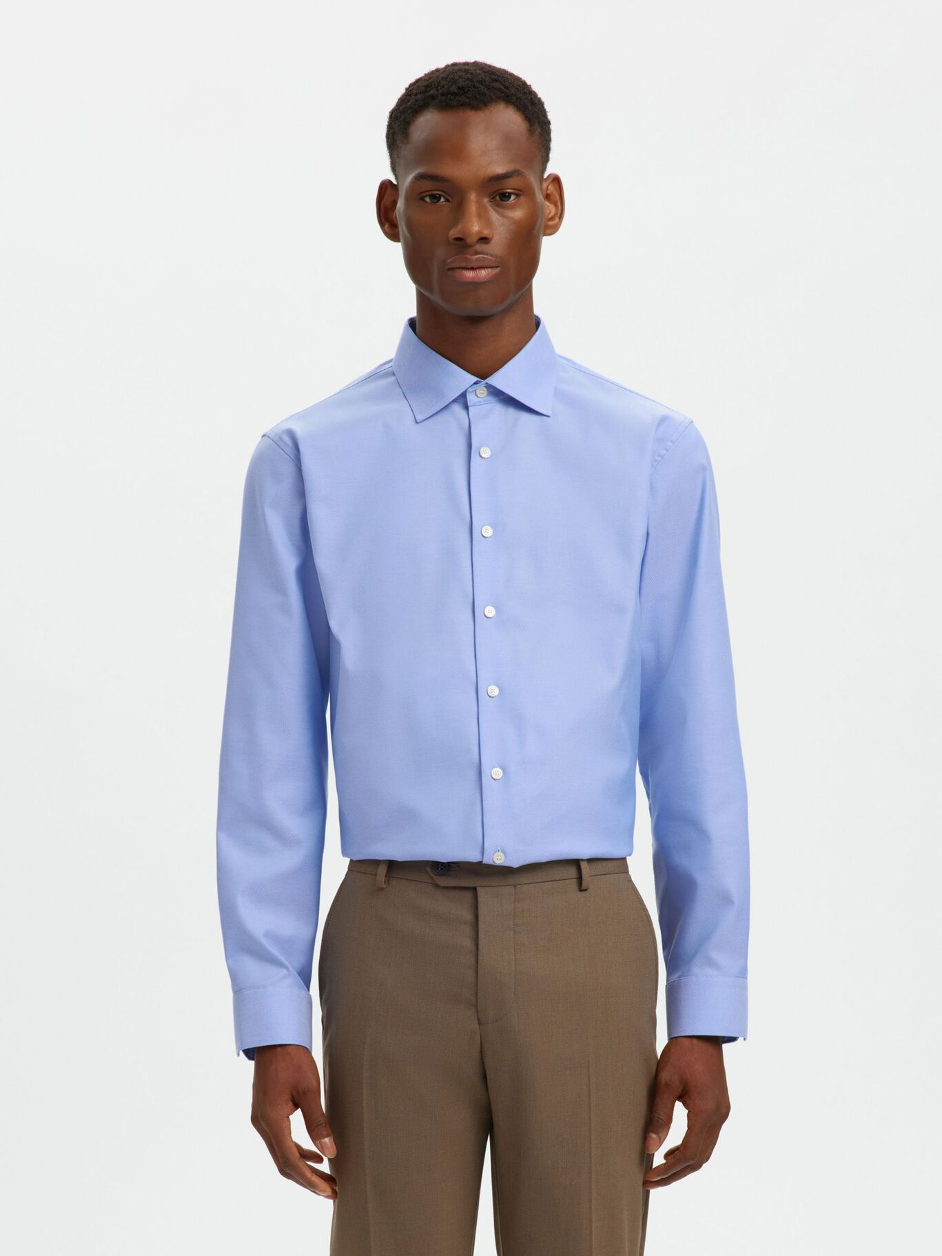 Camisa Slim Fit Hombre – Algodón Oxford, Elegante y Versátil