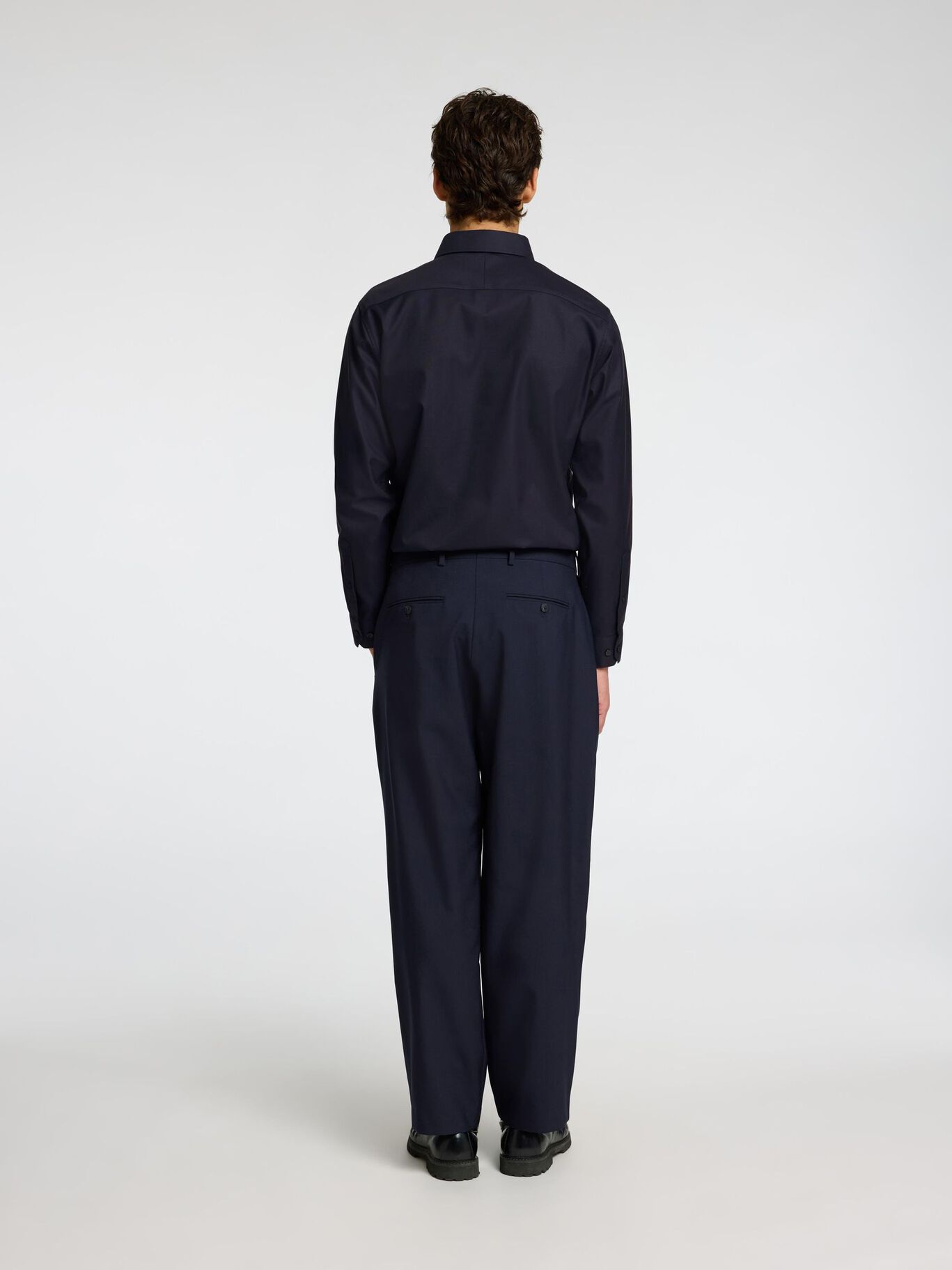 Camisa Slim Fit Hombre – Algodón Oxford, Elegante y Versátil