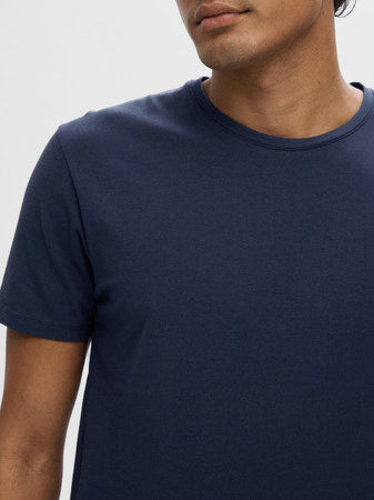 Round neck T-shirt