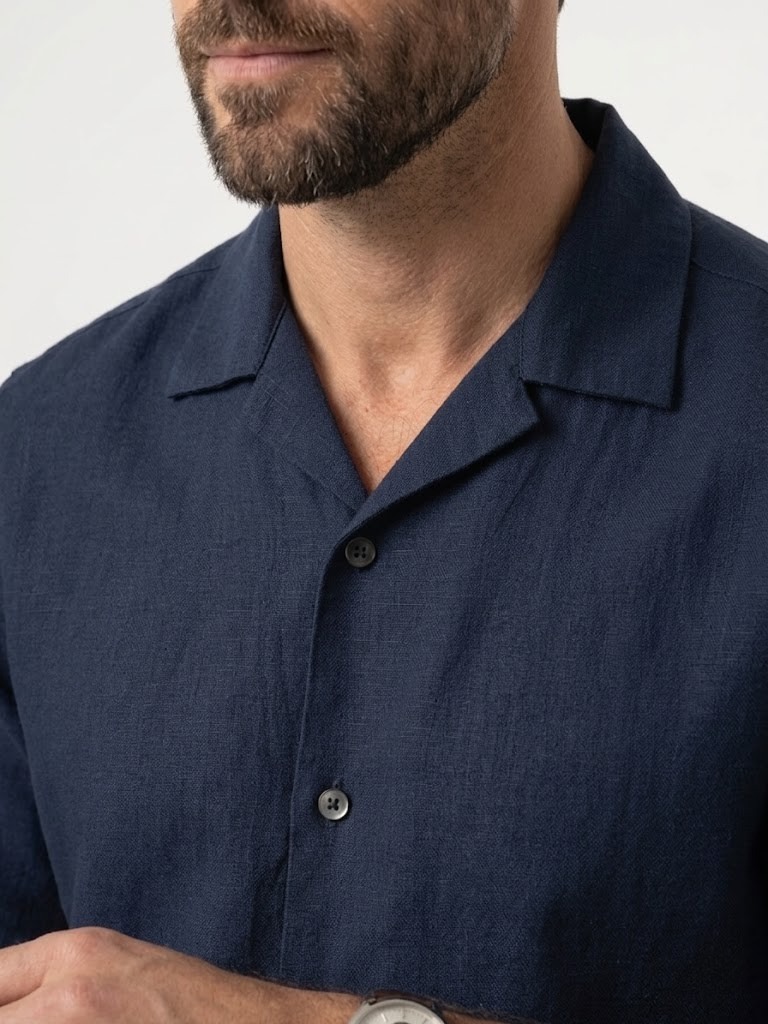 Camisa Resort