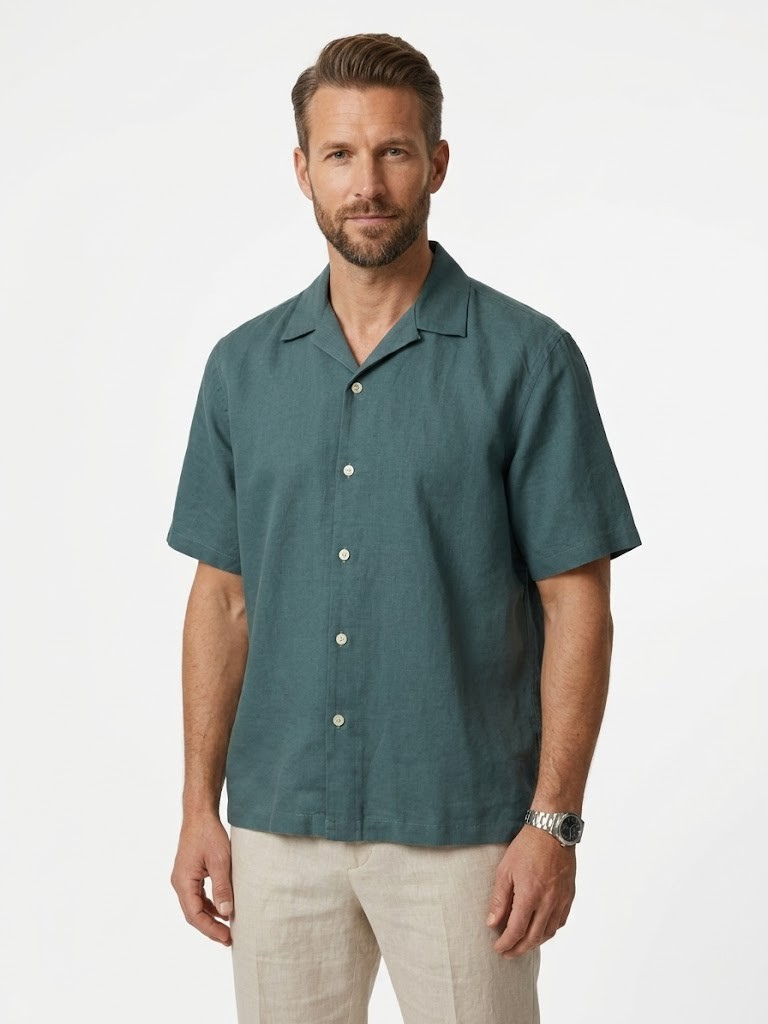 Camisa Resort