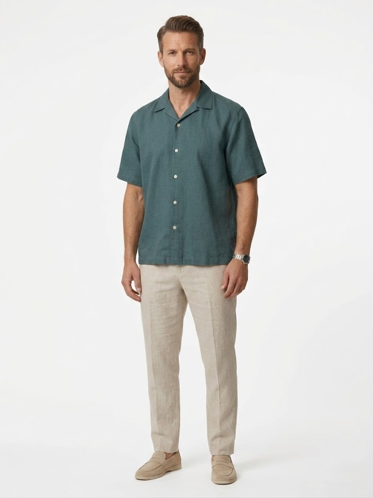 Camisa Resort