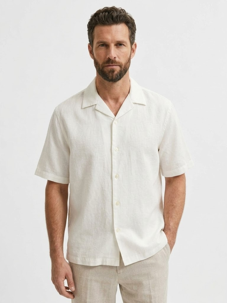 Camisa Resort